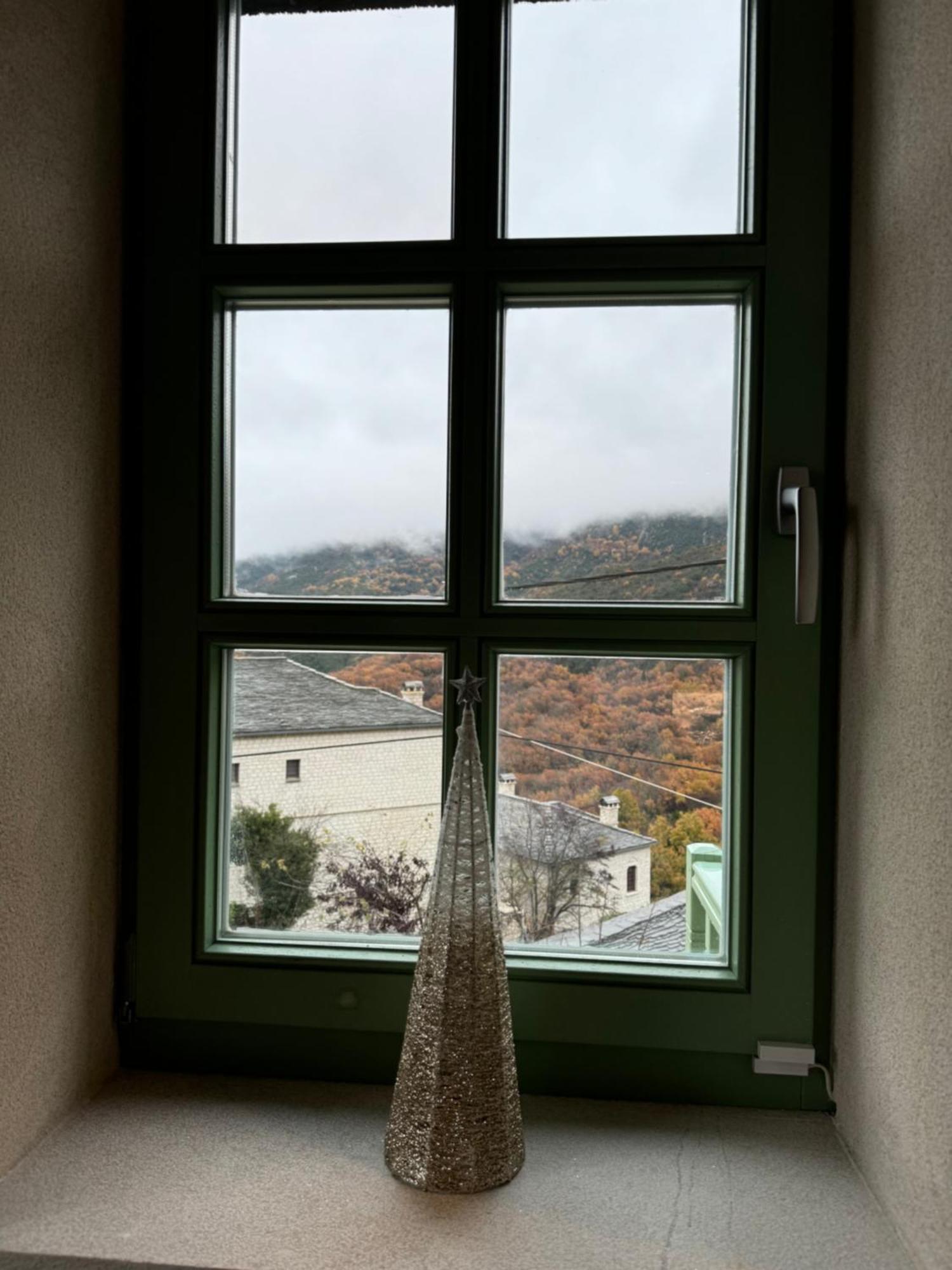 Aristi Boutique Stonehouse With Attic Apartment Exterior photo